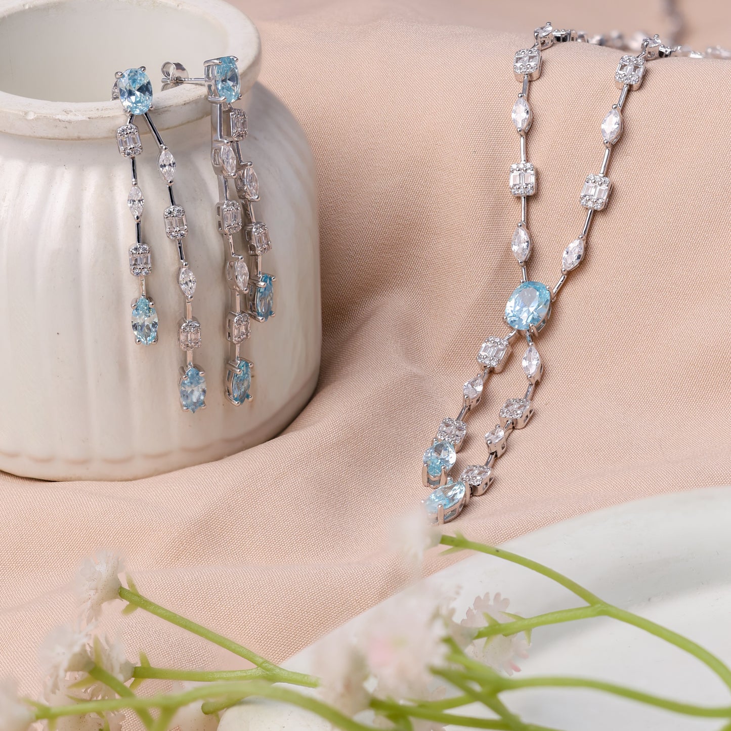 Frost Plunge Statement Set