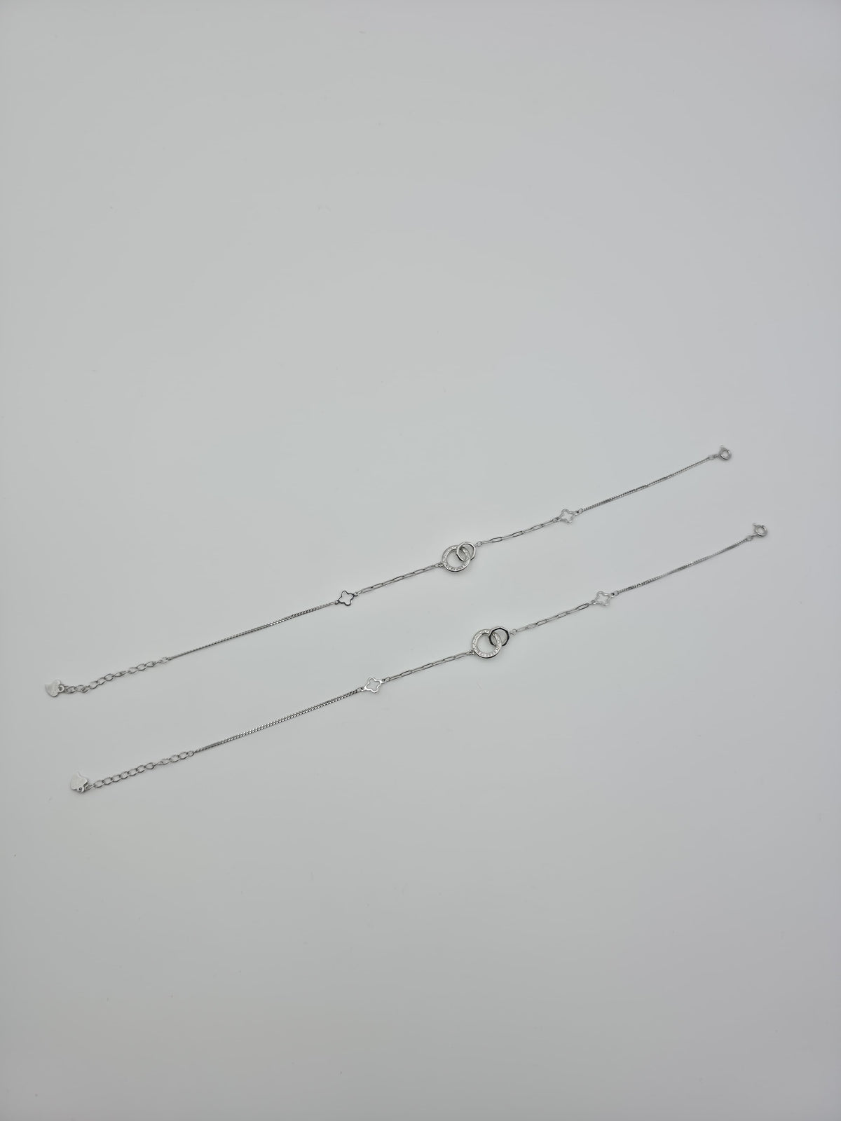 Clover Interlocking Anklets